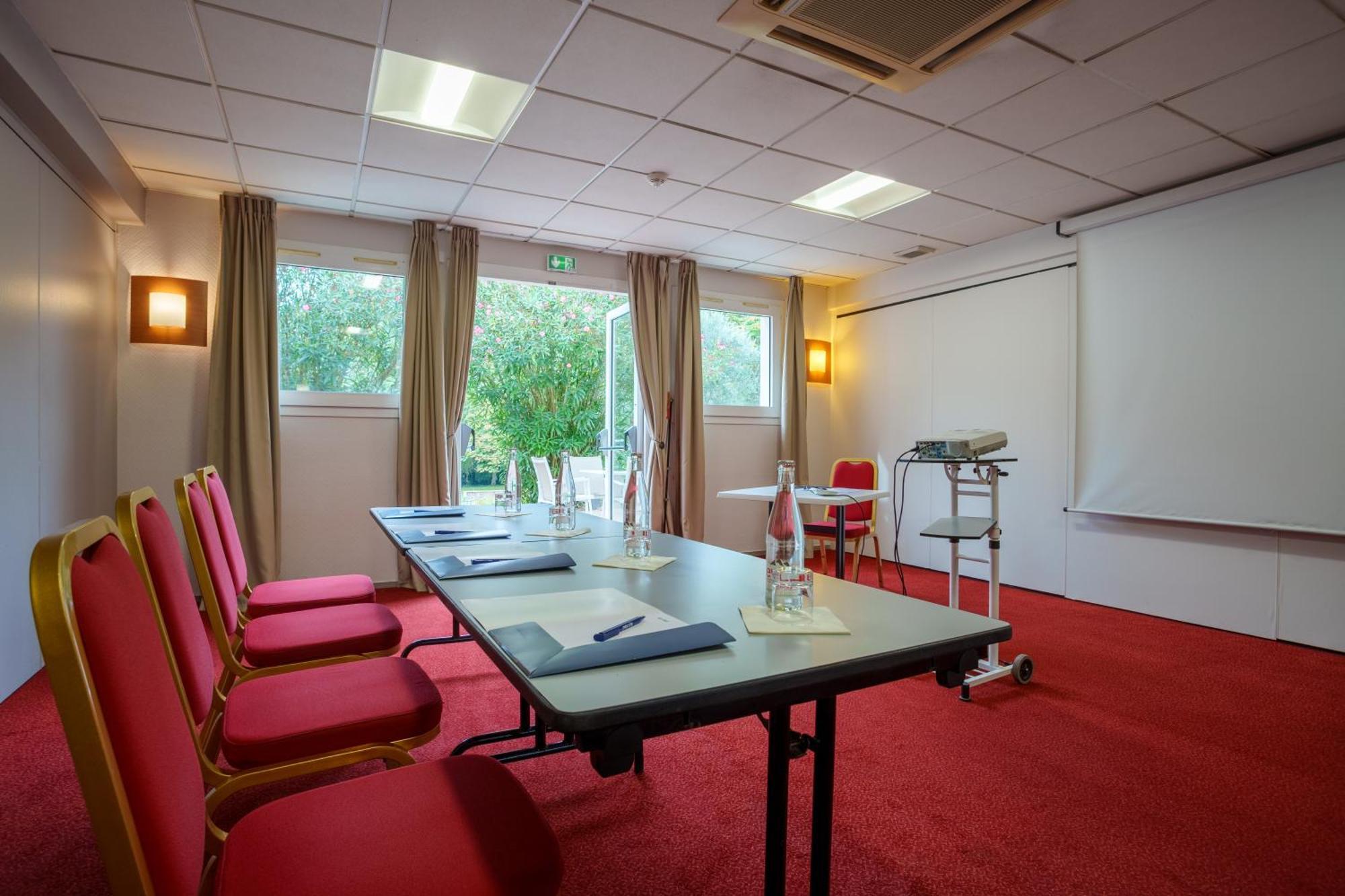 Kyriad Nantes Sud - Bouaye Aeroport Ngoại thất bức ảnh