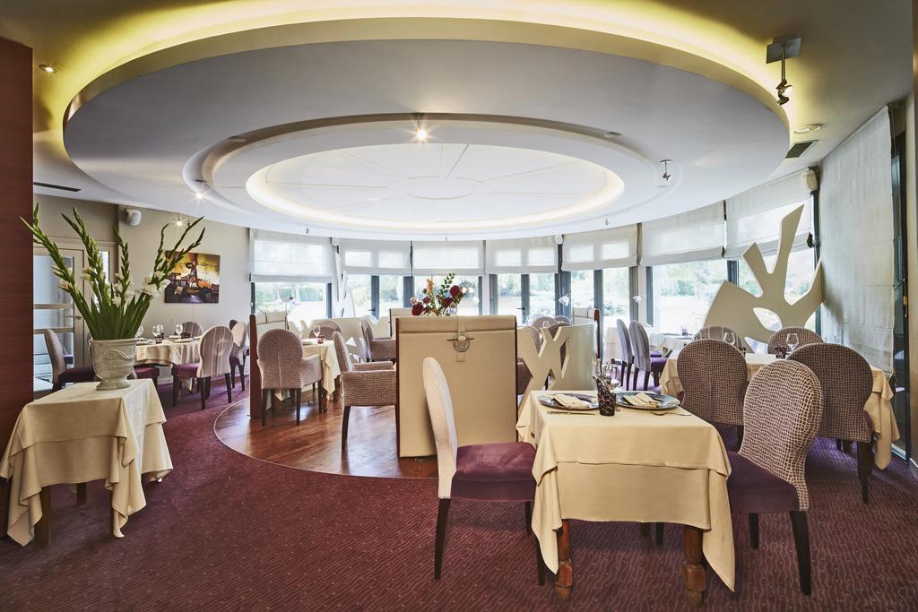 Kyriad Nantes Sud - Bouaye Aeroport Ngoại thất bức ảnh